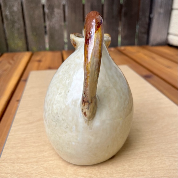 Vintage Studio Ceramic Pottery Leaf Pitcher 22 Oz - Picture 4 of 14